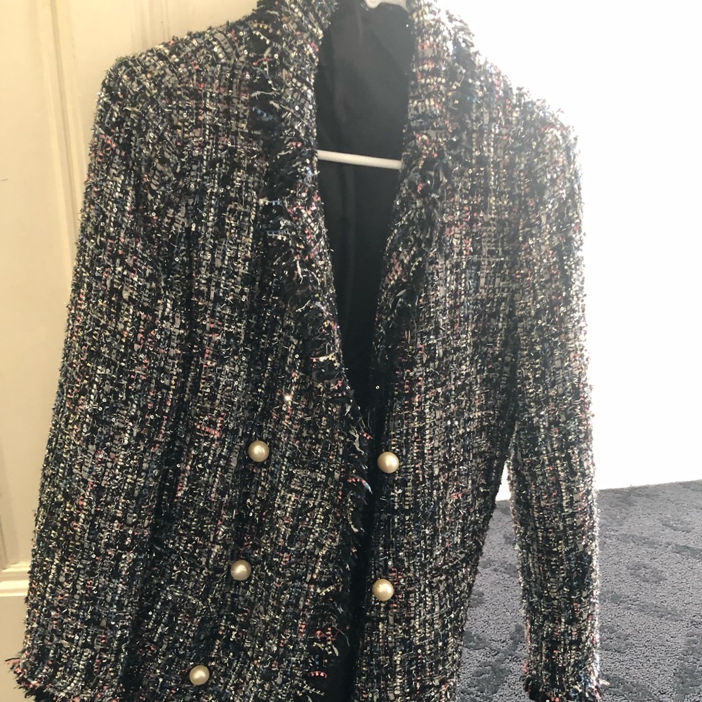 Zara tweed pearl buttons jacket
